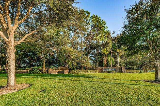 Building Photo - 10626 Longwood Dr