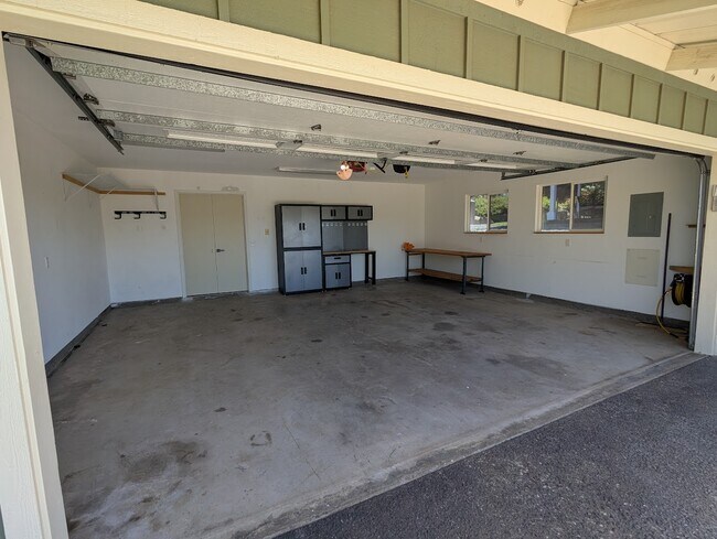 Building Photo - 68-3548 Apau Pl