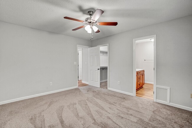 Building Photo - 1300 Poplar Ridge Rd