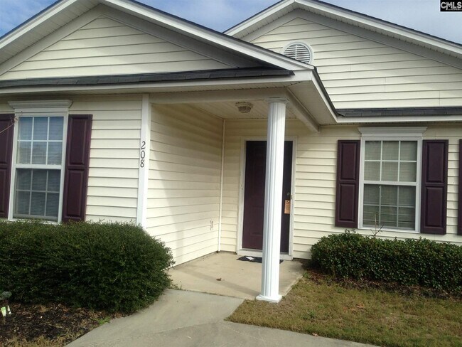 Building Photo - 208 Sterling Cross Dr