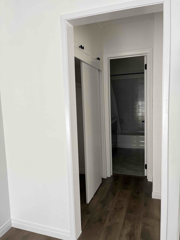 Building Photo - 341 Concord St