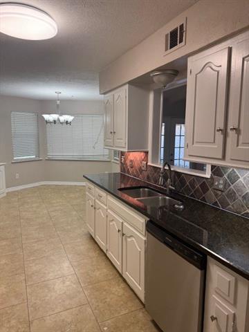 Building Photo - 14922 Hillcrest Rd