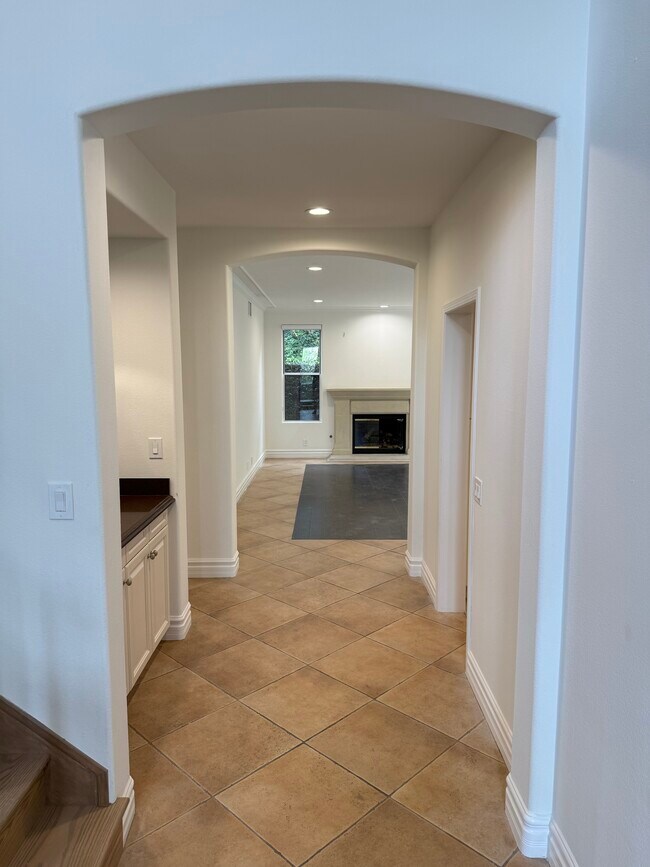 Building Photo - 7431 Dorie Dr