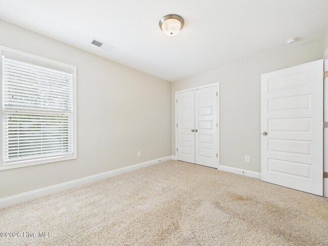 Building Photo - 478 Atwood Dr