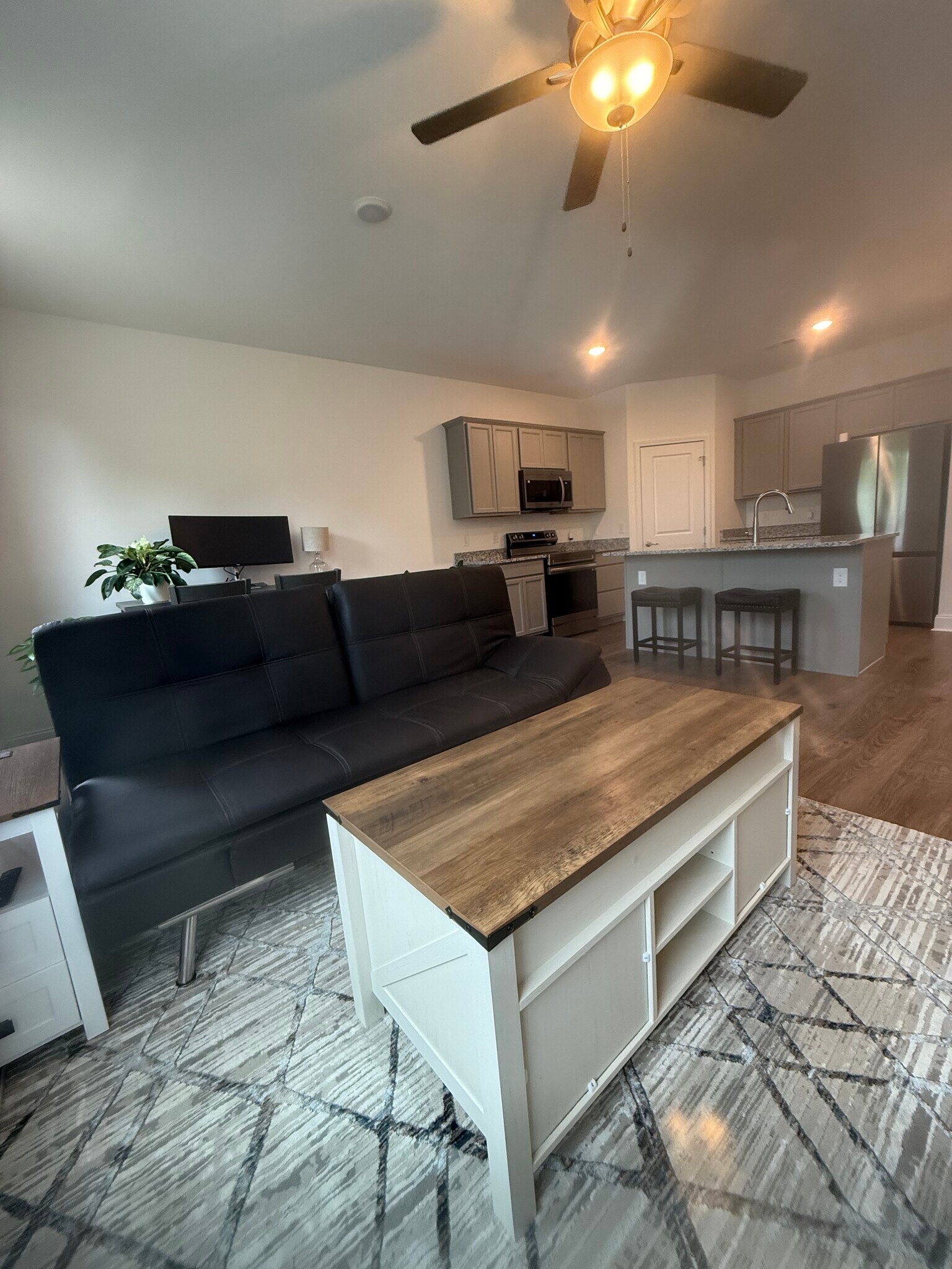 Building Photo - 1516 Mountain Quail Cir