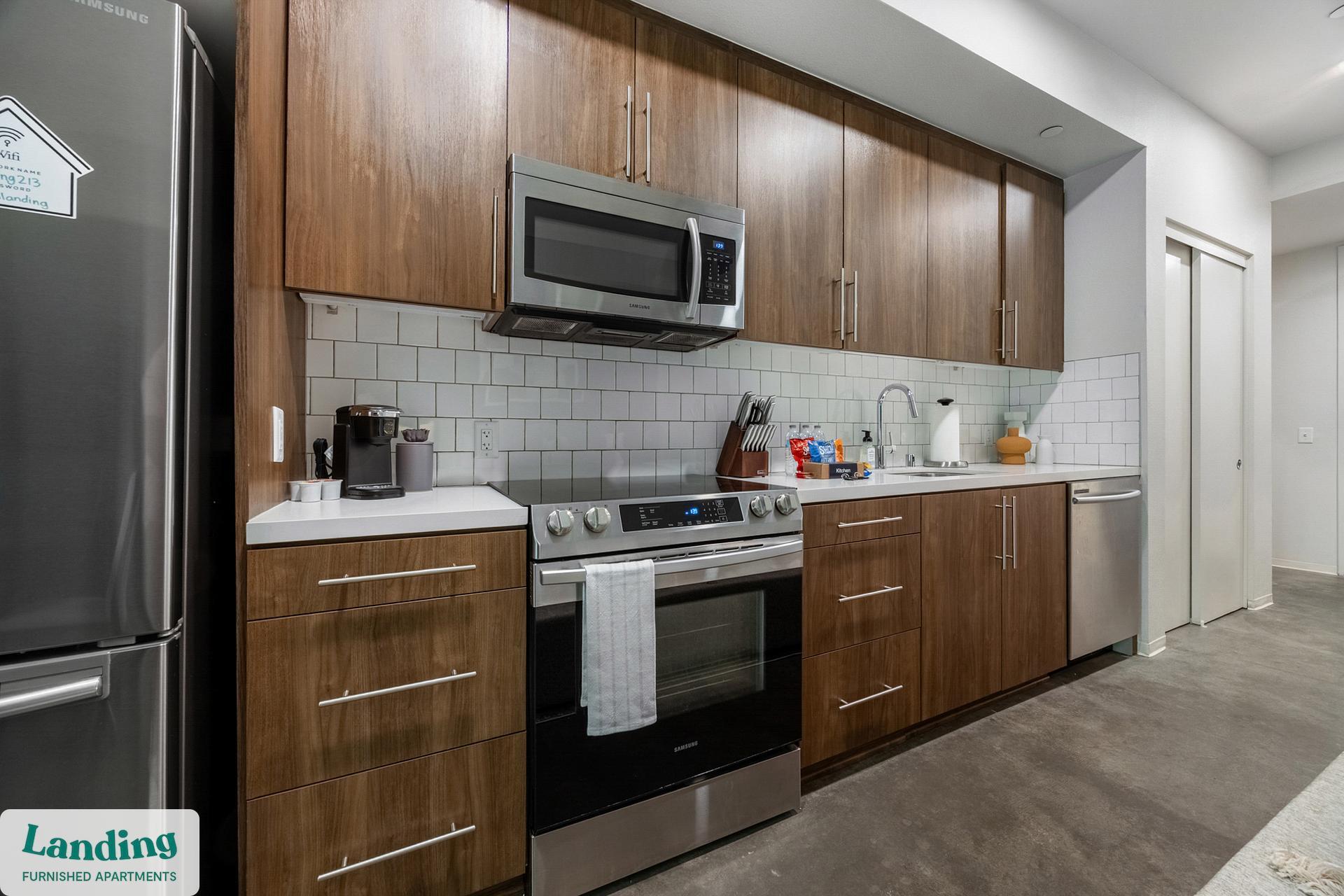 Building Photo - 372 Fourth Ave