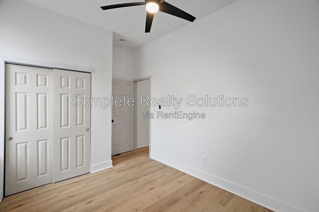 Building Photo - 2928 Texas Ave
