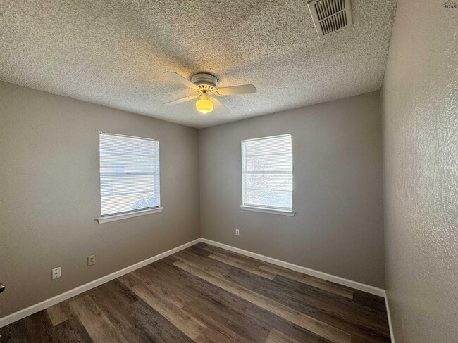 Building Photo - 1407 Hunt St