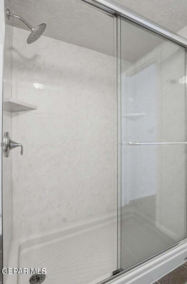 Building Photo - 10720 Sugarland Dr