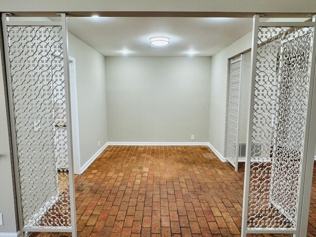 Building Photo - Updated 4-Bedroom Ranch with the layout everyone wants