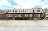 Building Photo - 441 Harding Pl