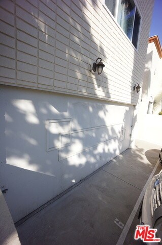 Primary Photo - 1453 Berkeley St
