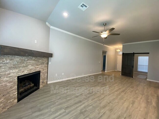 Building Photo - 8513 NW 77th Pl