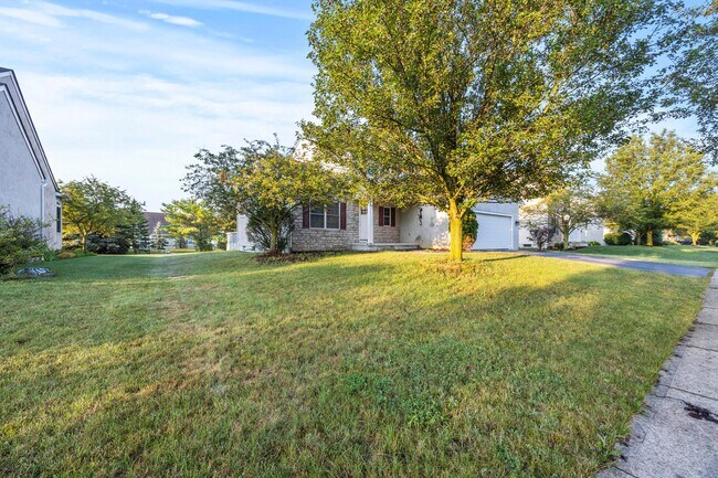 Building Photo - 5935 Pondview Ct