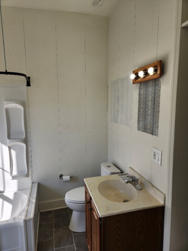 Building Photo - 459 Cherry St