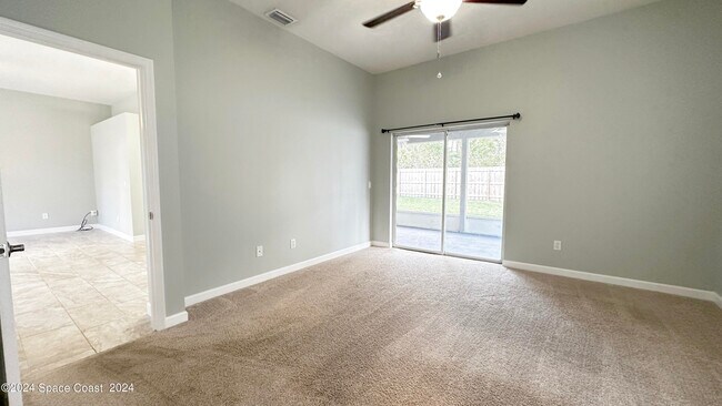 Building Photo - 925 Osprey Ln