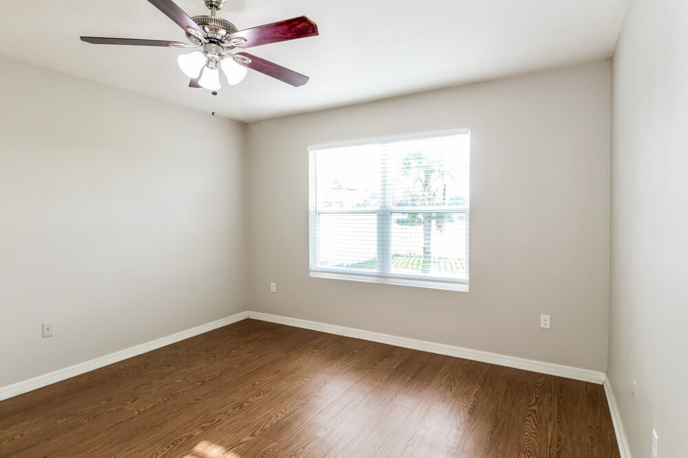 Building Photo - 586 Hartford Heights St