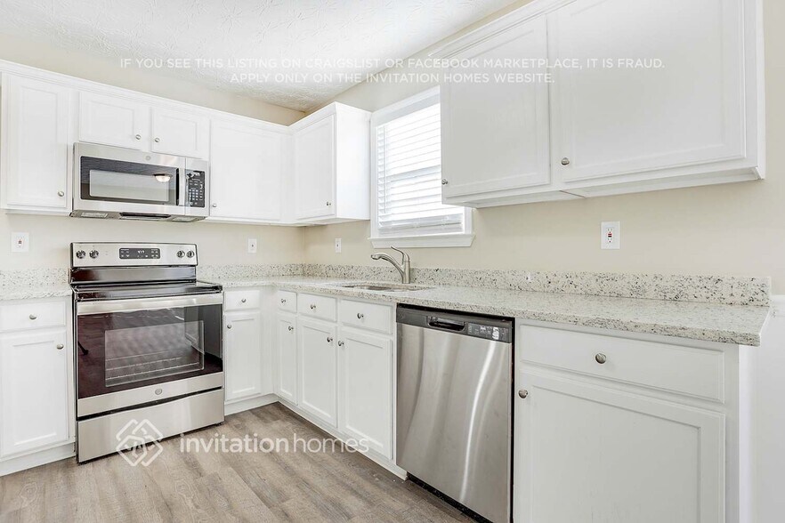 Building Photo - 140 Oak Hill Dr