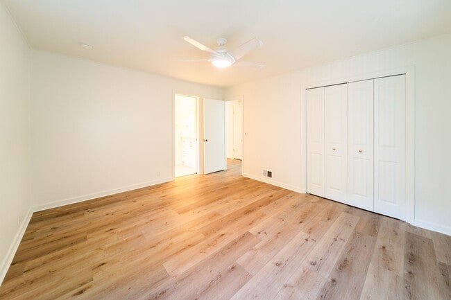 Building Photo - Gorgeous Hillsdale Home w/3 Decks, Picturesque Yard, Sauna, Garage & AC! Pets Welcome!