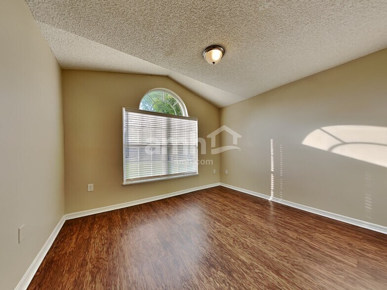 Building Photo - 1830 Asgard Ct