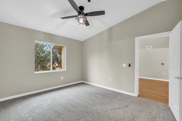 Building Photo - 1549 Sandpiper St