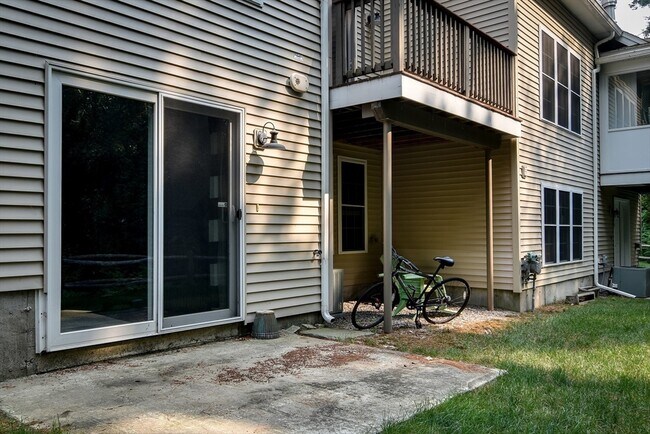 Building Photo - 41 Garett Way