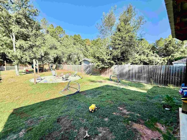Building Photo - 5899 Cedar Tree Dr