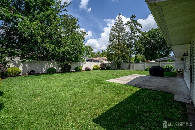 Building Photo - 54 Starlight Dr