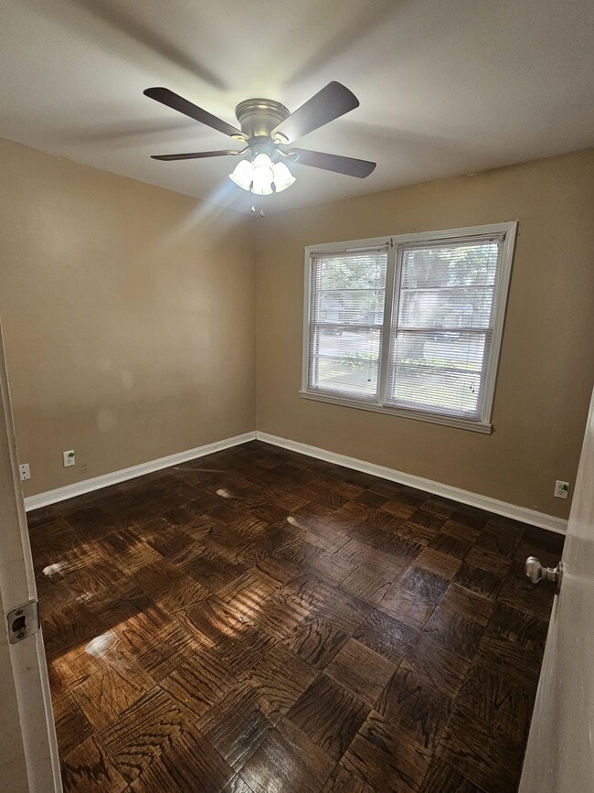 Building Photo - 4242 Marmora Dr