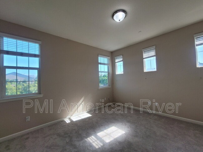 Building Photo - 2356 Wharton Ln