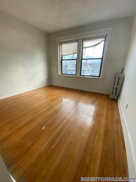 Building Photo - 17 Cummings Rd