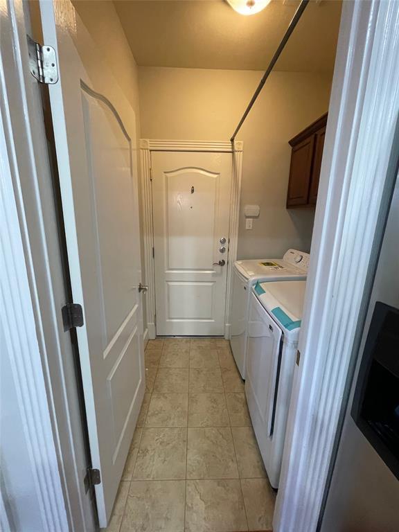 Building Photo - 6715 Windrift Way