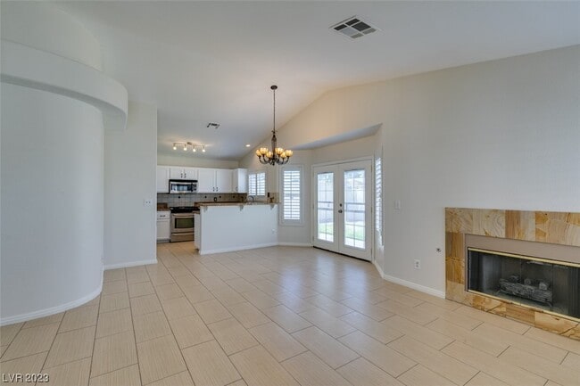 Building Photo - 8000 Tulum Ct