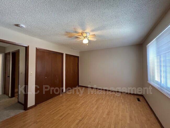 Building Photo - 1341 Stewart St