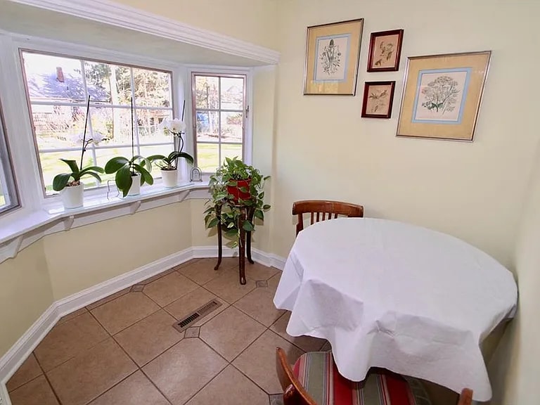 Building Photo - 1771 E 234th St