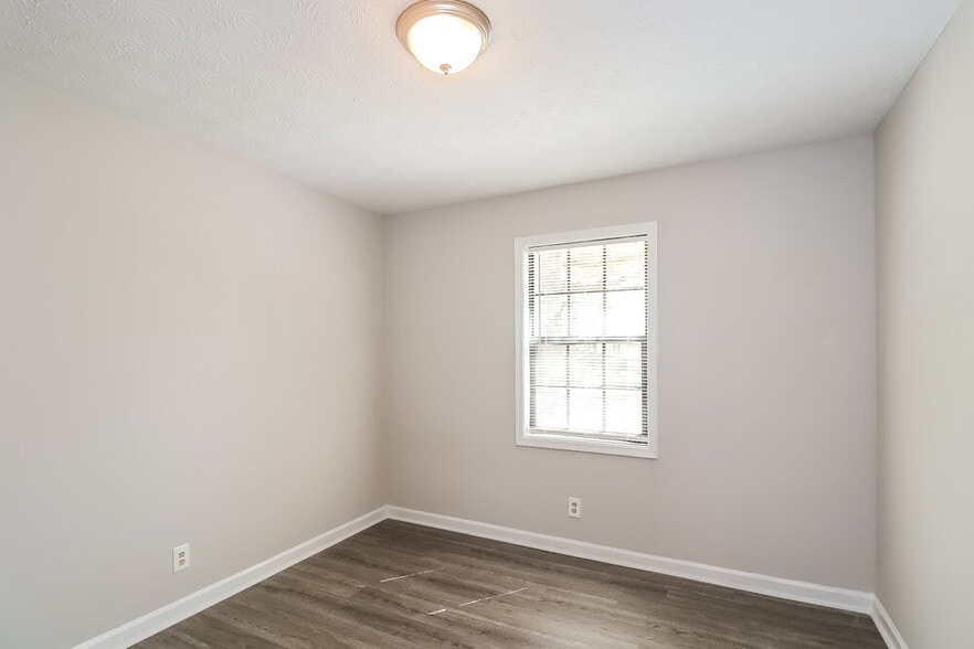 Building Photo - 1450 Moriah Trce
