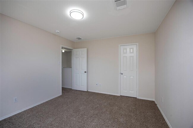Building Photo - 4119 Carmel Ridge Way