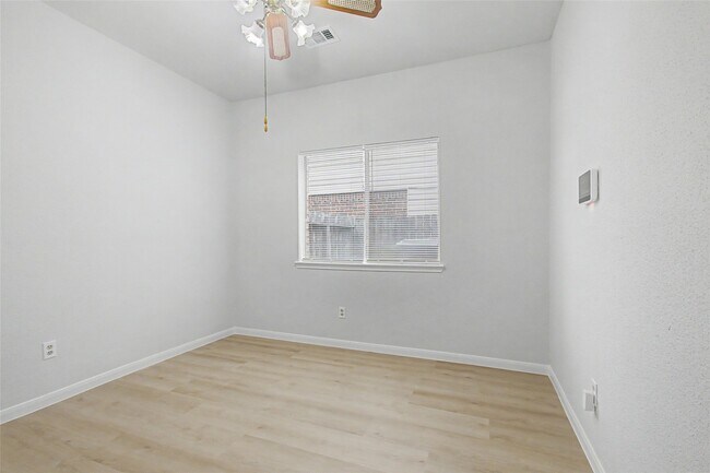 Building Photo - 4351 Palmer Plantation Dr