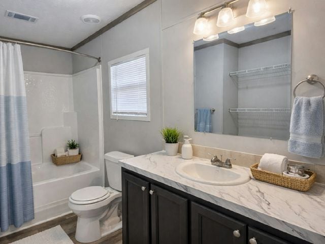 Building Photo - 7087 Greenbrier Village Dr