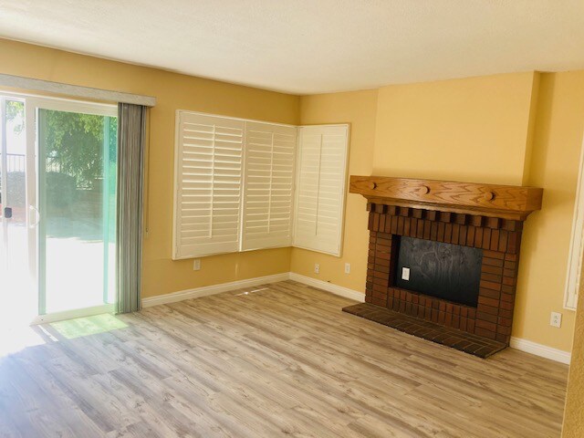 Building Photo - 2371 Wandering Ridge Dr