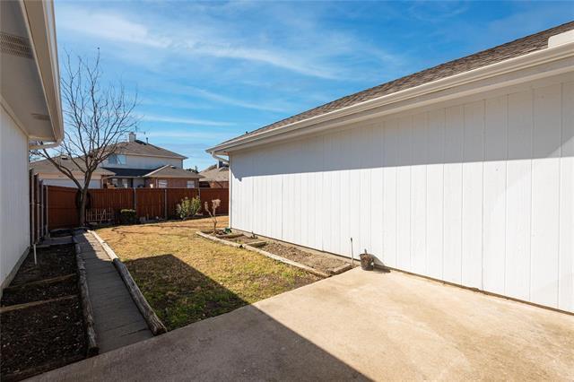 Building Photo - 1524 Balboa Ln