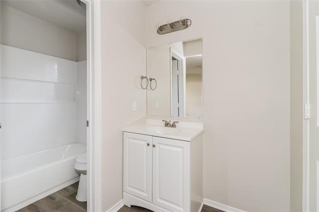 Building Photo - 4710 Green Hollow Dr
