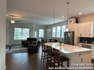 Building Photo - 12464 Lanthimos