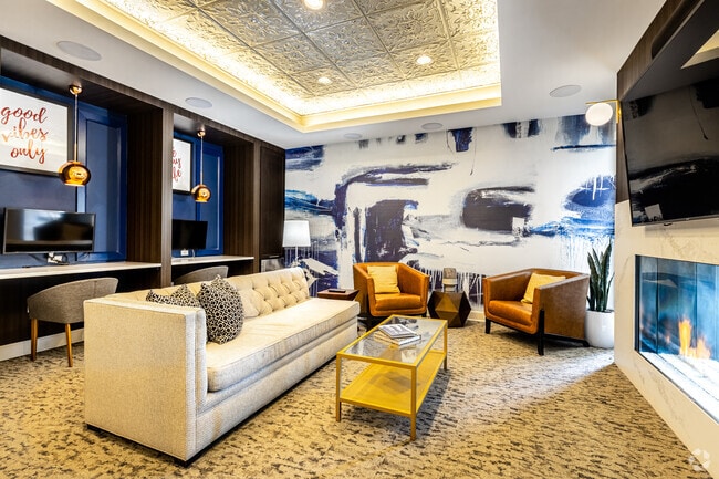 Interior Photo - Waterside Residences on Quivira