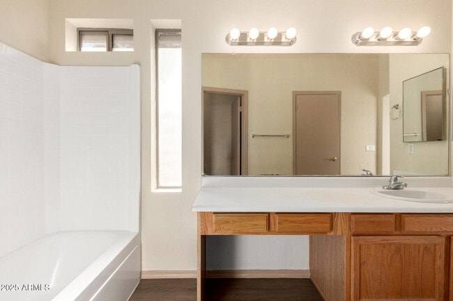 Building Photo - 10479 W Emerald Ln