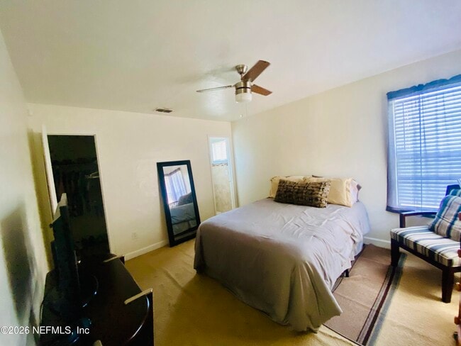 Building Photo - 2280 Ironstone Dr E