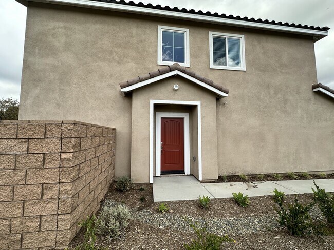 Building Photo - 144 N Sutter Ave