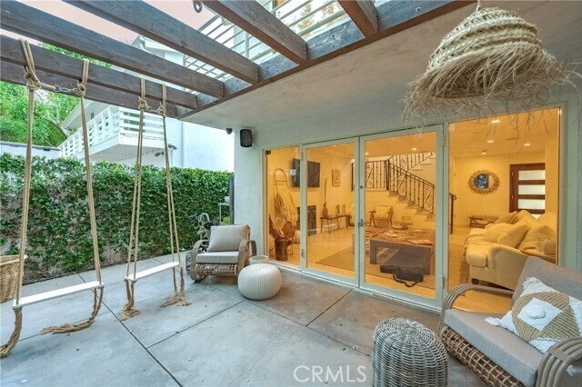 Building Photo - 4444 Canoga Ave