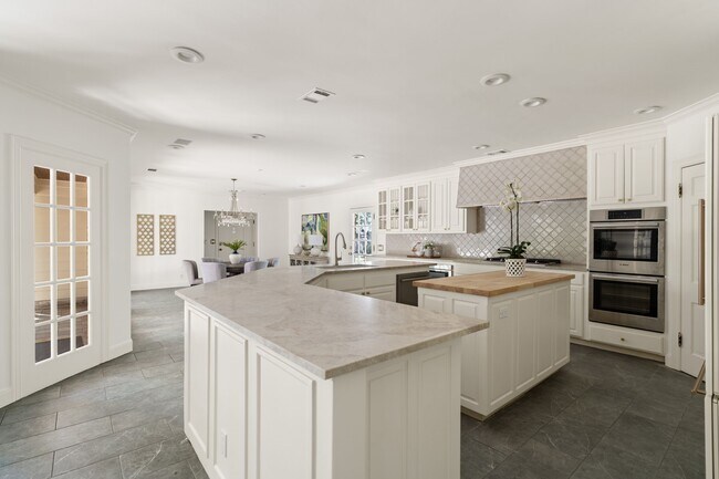 Building Photo - 11739 Wood Ln