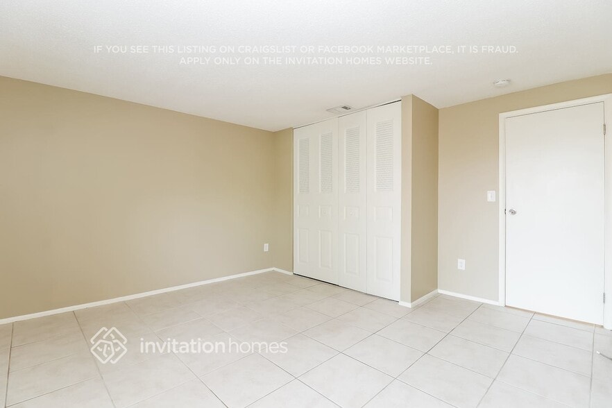 Building Photo - 3355 Ginsing Ln